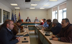 φωτό αρχείο από συνεδρίαση της Δημοτικής Επιτροπής Δήμου καλαμάτας