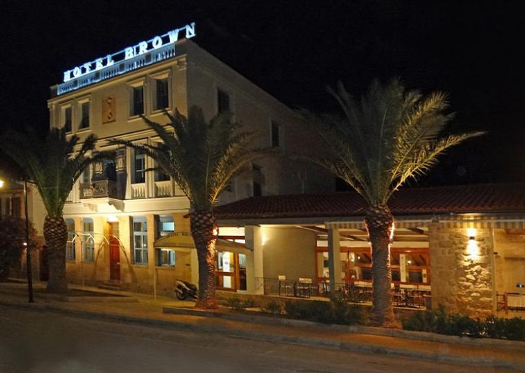 Ελέφαντας στην Αίγινα και άλλες ιστορίες (369)