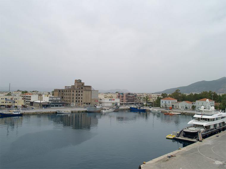 Πρόταση Κοσμόπουλου για την αποκατάσταση των κυλινδρόμυλων στο λιμάνι μέσα από τον “ΦιλόΔημο”