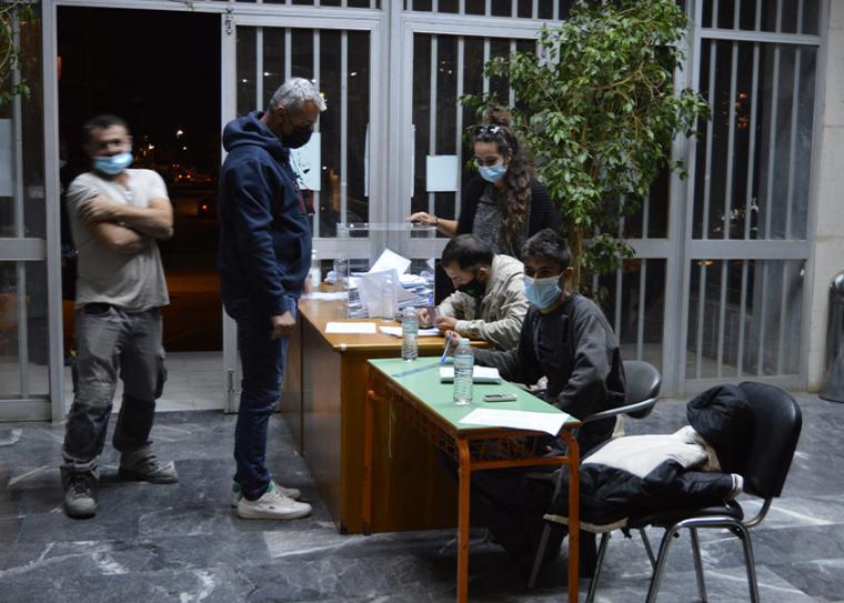 Οι οικοδόμοι, από τα μεγαλύτερα συνδικάτα της Μεσσηνίας, ψηφίζουν