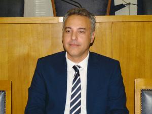 Ενωτικός ο Βαγγέλης Ξυγκώρος: Να πάμε όλοι μαζί το Επιμελητήριο μπροστά