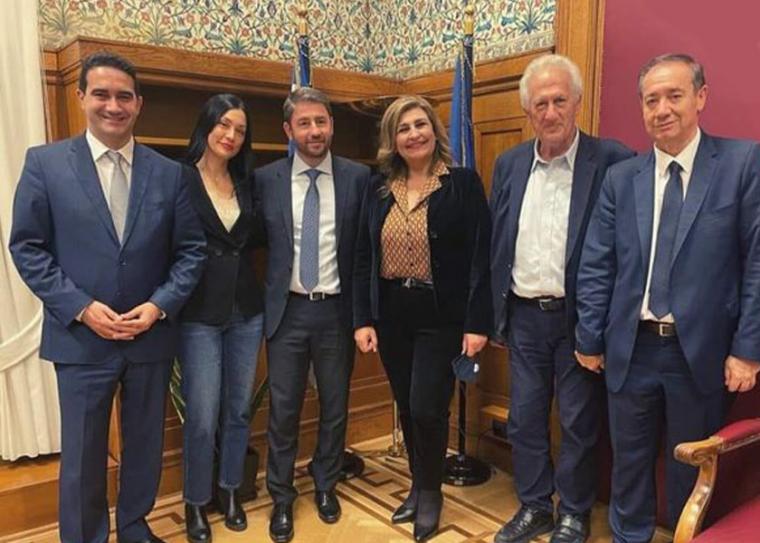 Τη Νάντια Γιαννακοπούλου επέλεξε ο Νίκος Ανδρουλάκης για β’ κοινοβουλευτική εκπρόσωπο του ΚΙΝΑΛ