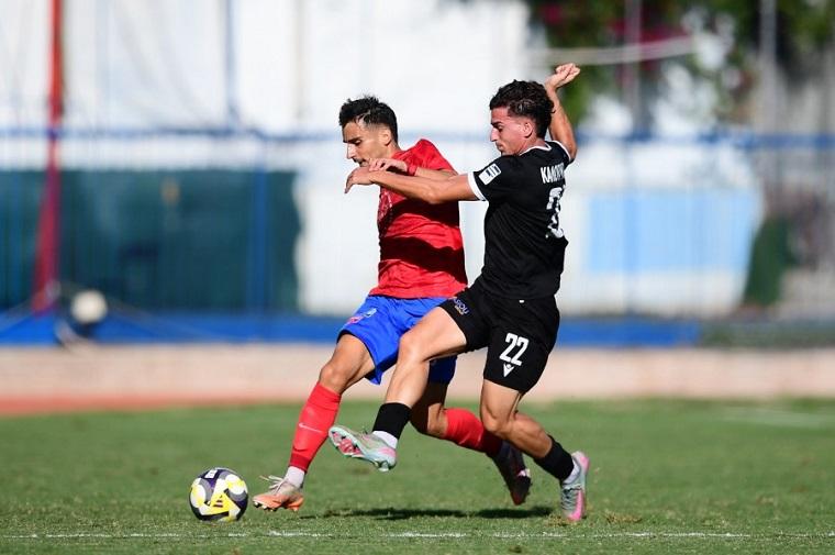 Βιάζεται να «δέσει» Καλουτσικίδη η Μαύρη Θύελλα, «βλέπει» Γκιτέρσο του ΠΑΟΚ, «τρέχει» για την αδειοδότηση