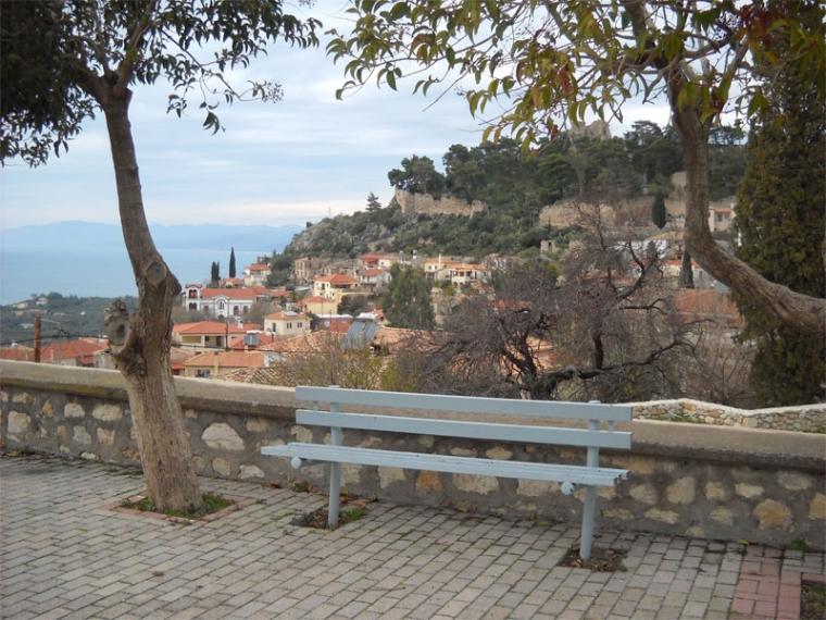 Με αφορμή την αναβίωση των καντάδων στην Πάνω Πόλη Κυπαρισσίας