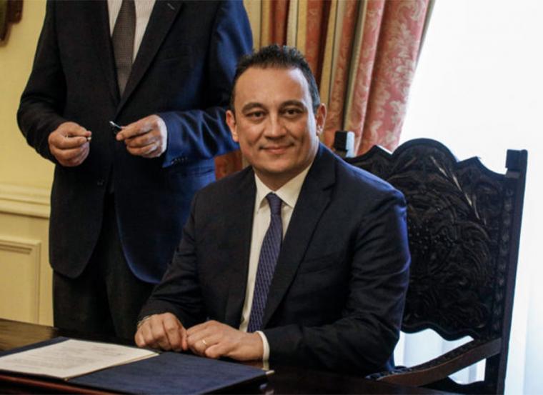 Συνέντευξη του ΥΦΥΠΕΞ Κώστα Βλάση στο Arxon.gr: “Δεν δοκιμάζεται η πίστη μας, αλλά η υπευθυνότητά μας”