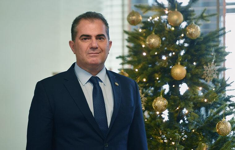 Δήμαρχος Καλαμάτας: Υγεία, προκοπή, χαρές και όμορφες στιγμές για όλους!