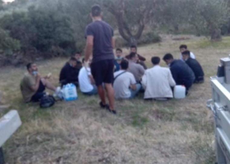 Μετά την άφιξη στη Μεσσηνία, άνθρωποι και σκάφος εξαφανίστηκαν ακόμα μια φορά  Πηγή: ΕΡΤ Καλαμάτας