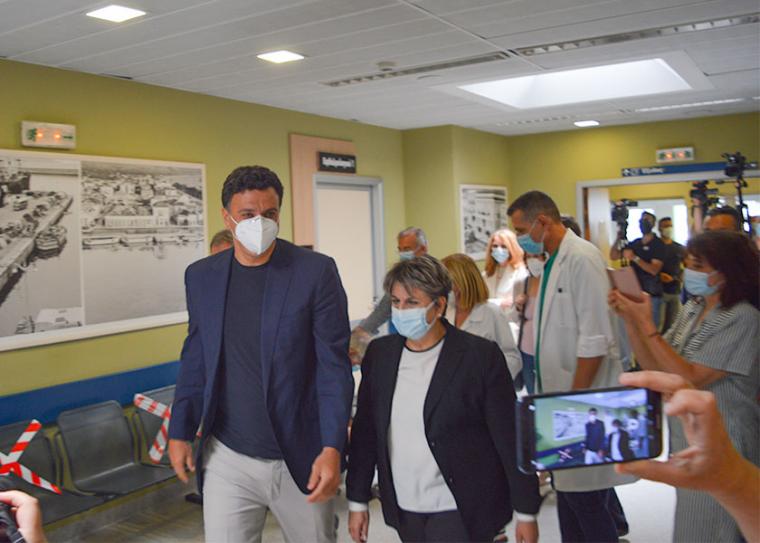 Ο υπουργός Υγείας στο Νοσοκομείο Καλαμάτας έταξε το ΕΣΥ της νέας εποχής