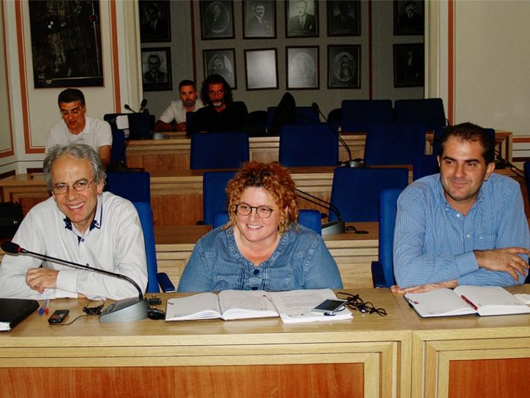 Φωτογραφία αρχείου με τον Γιάννη Παπαδόπουλο, την Κοκκωνία Γιαννοπούλου και τον Θανάση Βασιλόπουλο