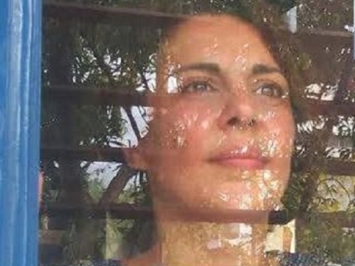 Tα χαΐρια μας εδώ