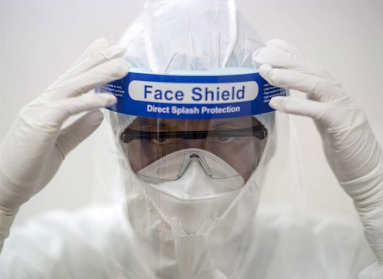 Στους 366 οι διασωληνωμένοι, κάτω από 3.000 τα νέα κρούσματα σήμερα