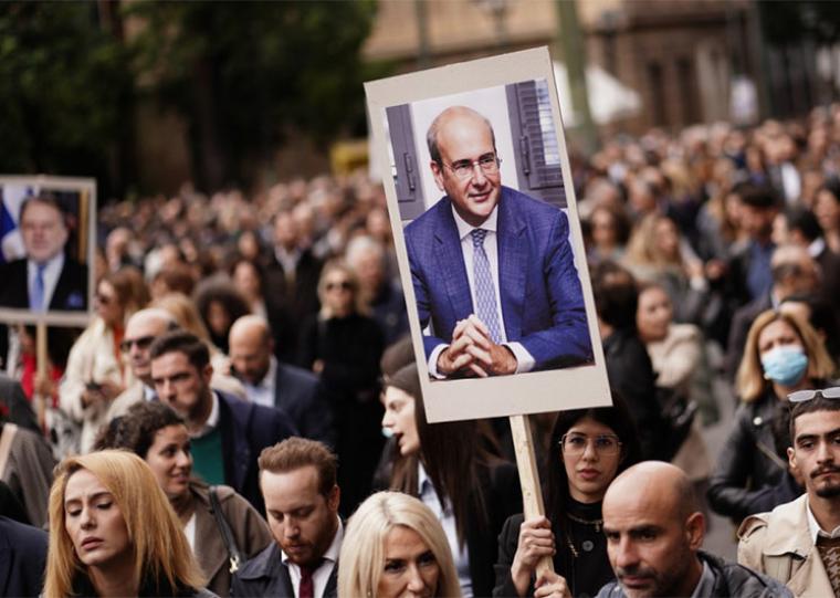 Αναμένοντας αν, ποιος και πότε και αντιδράσει…