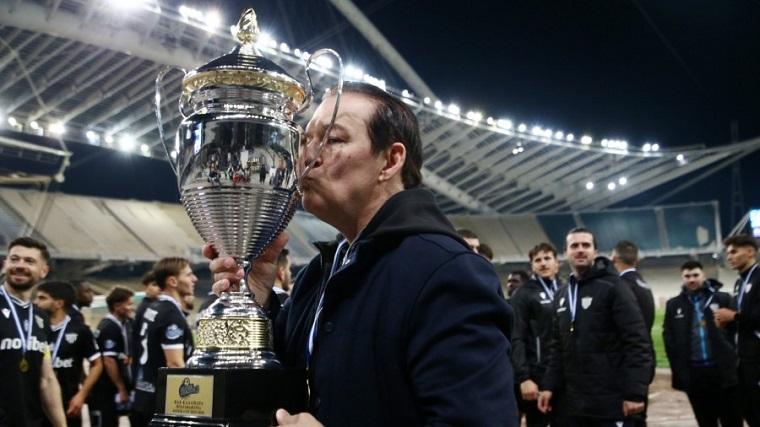 Μένει μέχρι να… μείνει ο Τσιμπανάκος – «Τούμπανο» στη Σύρο για συμφωνία Καλαμάτας  Χριστοφιλέα