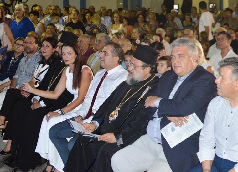 Ο Μητροπολίτης στα εγκαίνια του εκλογικού κέντρου του δημάρχου: «Εύχομαι από εδώ να βγείτε νικητής»