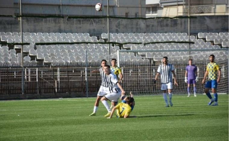 Μιλτιάδης: Βαρύ το κλίμα, ο πρόεδρος ακύρωσε την κοπή της πίτας, παίρνει αποφάσεις…