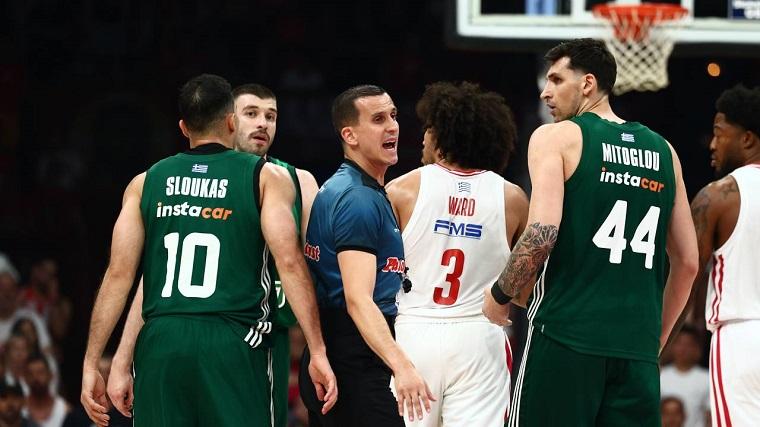 ΣΟΥΤ μας ακούνε… όσα και δε λέγονται και δεν γράφονται