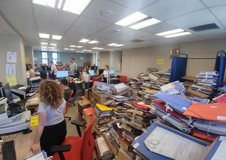 Ψηφιοποιούνται περισσότερες από 35.000 οικοδομικές άδειες και άλλα αρχεία της Πολεοδομίας Καλαμάτας