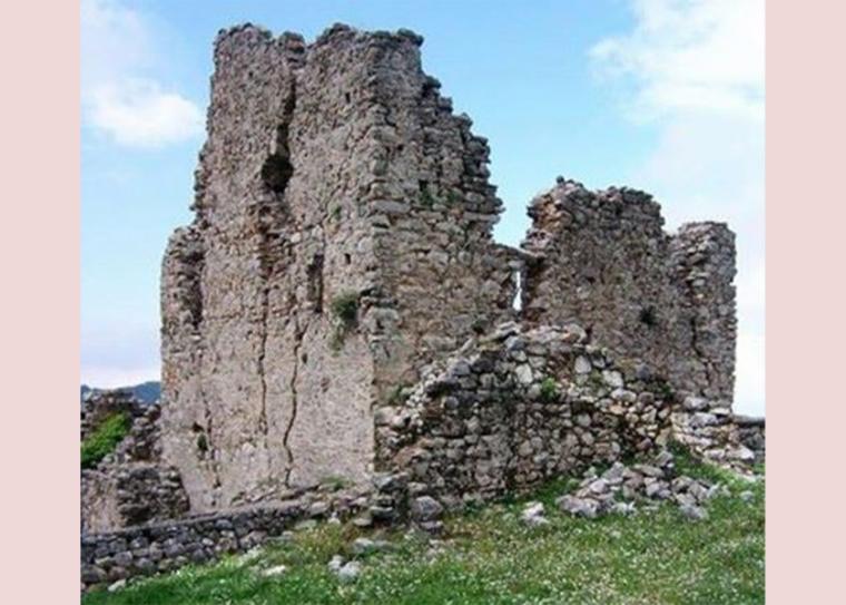 Φωτογραφίες από "Καστρολόγος - Κάστρα της Ελλάδας"