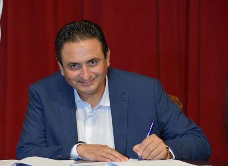 Να αγοράσει ο Δήμος σταφίδα για τους μαθητές και τη στήριξη των παραγωγών