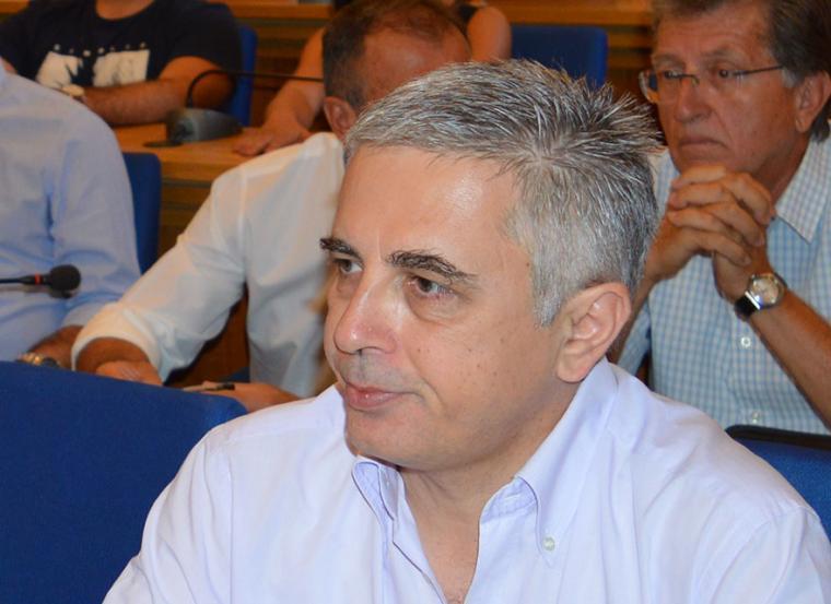 Πολύ ήπιος ο Μανώλης Μάκαρης για το “black out” με το νερό στην Καλαμάτα
