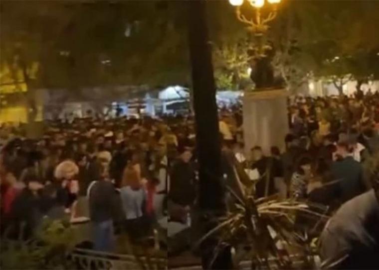 ΖΟΥΡΝΑΛΙΣΜΑΤΑ: Συνύπαρξη...