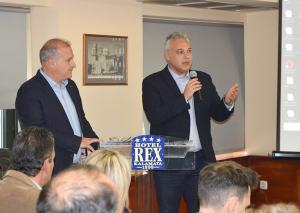 Βαγγέλης Ξυγκώρος, αριστερά Νίκος Μαλαπέτσας