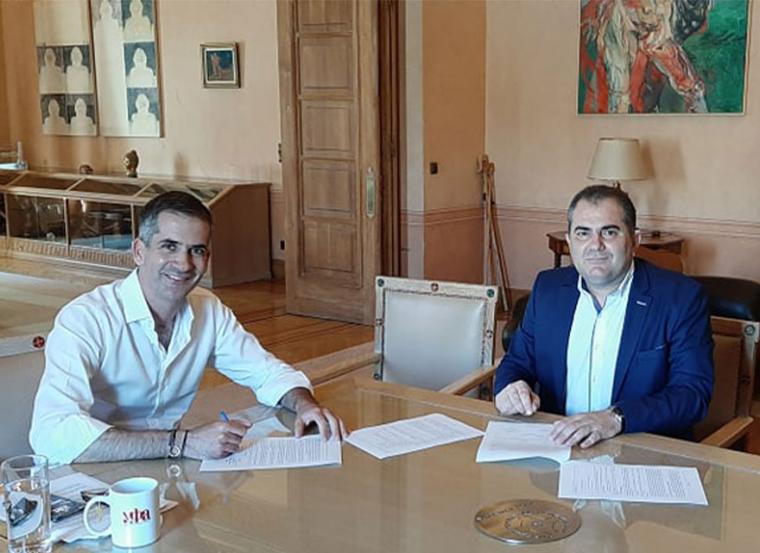 Ο Θανάσης Βασιλόπουλος στον Κώστα Μπακογιάννη για συνεργασίες Αθήνας-Καλαμάτας