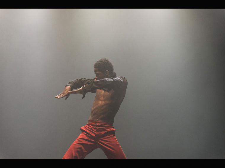 EDIVALDO ERNESTO   ERROR © Mike Rafail