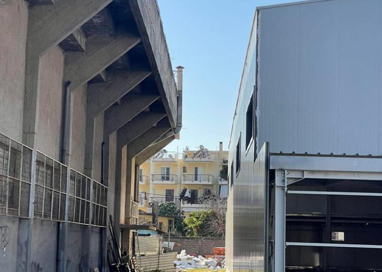 Νέο κλειστό προπονητήριο στην Παραλία: Η πολεοδομική νομοθεσία το επιτρέπει;