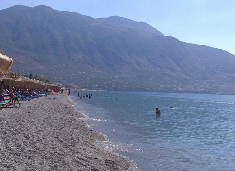 Εξώδικο πρότεινε ο Κοσμόπουλος ώστε να σταματήσει η δυσφήμιση σχετικά με την καταλληλότητα της θάλασσας