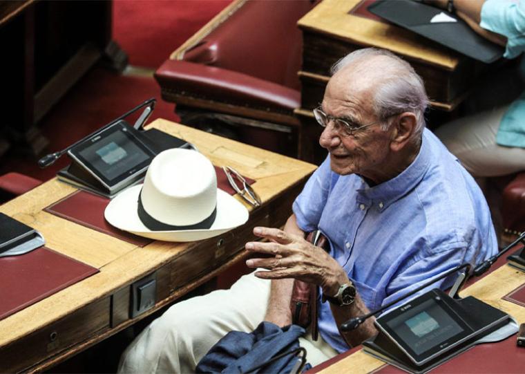 ΖΟΥΡΝΑΛΙΣΜΑΤΑ: Για τον Βασίλη Βασιλικό