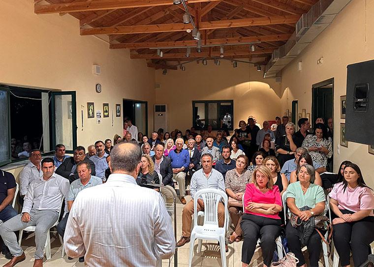 Ομιλία του δημάρχου Καλαμάτας και παρουσίαση υποψηφίων στα Αρφαρά