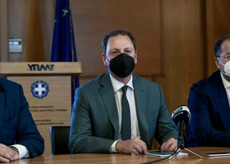 Παραίτηση του υπουργού, αποστροφή για τους κυνικούς κυβερνώντες