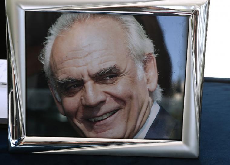 ΖΟΥΡΝΑΛΙΣΜΑΤΑ: Οι “Άκηδες” κι ο Άκης