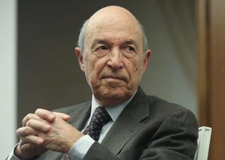 Ο γραμματέας της Ν.Ε. ΠΑΣΟΚ Μεσσηνίας για τον θάνατο του Κώστα Σημίτη: Αποχαιρετούμε έναν σπουδαίο ηγέτη