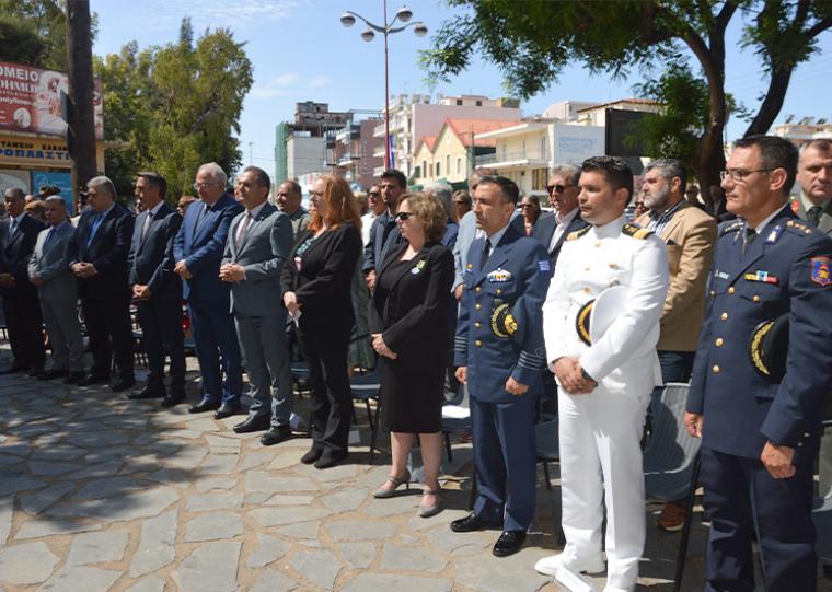 Όλο και πιο “άγνωστες λέξεις” ο φασισμός και ο ναζισμός στην επέτειο για τη Μάχη της Καλαμάτας