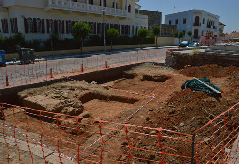 Δεν έχει ενημέρωση ο Δήμος για την ανασκαφή στην Υπαπαντή παρότι βάζει τα λεφτά, λέει ο δήμαρχος