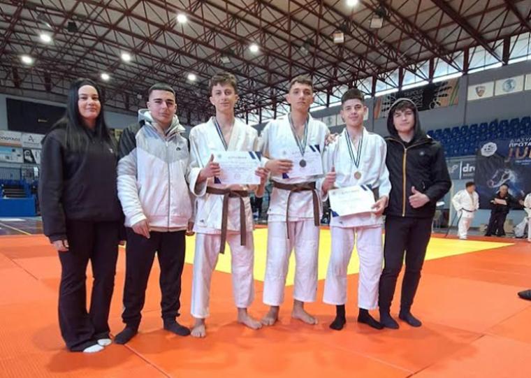 Διακρίσεις αθλητών του Α.Σ.Τζούντο Καλαμάτας στο Διασυλλογικό Πρωτάθλημα Νέων Ανδρών