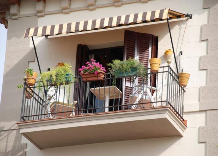 ΖΟΥΡΝΑΛΙΣΜΑΤΑ: Ένας χρόνος covid-19, για πόσο ακόμα;