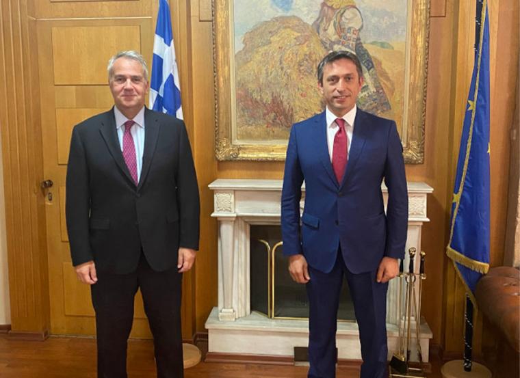 Ο Μαντάς στον Βορίδη για τους πατατοπαραγωγούς, τα σχέδια βελτίωσης, το δάκο της ελιάς