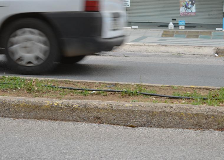 Παγίδα στη νησίδα της οδού Ακρίτα