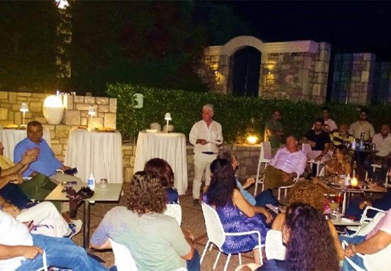 Συνάντηση των υποψηφίων του συνδυασμού του Βασίλη Τζαμουράνη στο Akti Taygetos