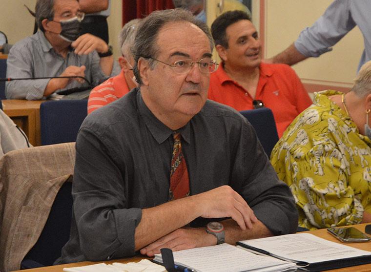 Σχόλιο της παράταξης Κοσμόπουλου για τις κατηγορίες του δημάρχου Καλαμάτας: Καταφεύγει στο διχασμό