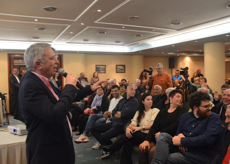 Χαρά και πολύς κόσμος στην πίτα της περιφερειακής παράταξης του Μανώλη Μάκαρη