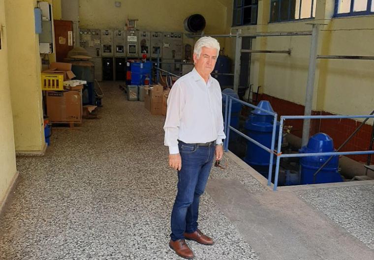 Β.Τζαμουράνης: Γιατί πανηγυρίζει ο δήμαρχος;