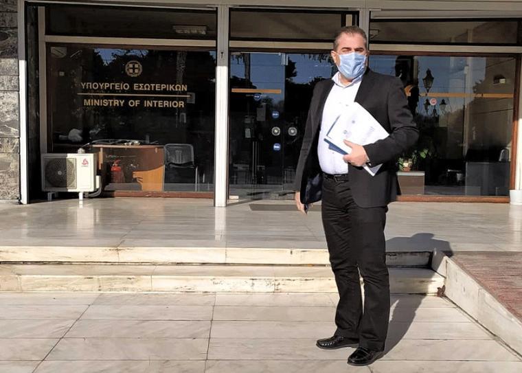O Στ. Πέτσας “κόντυνε” τις προσδοκίες… Η Καλαμάτα έχει κάνει προτάσεις στον “Τρίτση” 60 εκατ. αλλά μπήκε πλαφόν 22 εκατ.