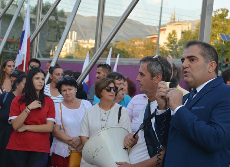 Μήνυμα του νέου δημάρχου Καλαμάτας, Θανάση Βασιλόπουλου, στους εργαζόμενους που συμμετείχαν στην κινητοποίηση για τους 26 της ΔΕΥΑΚ 
