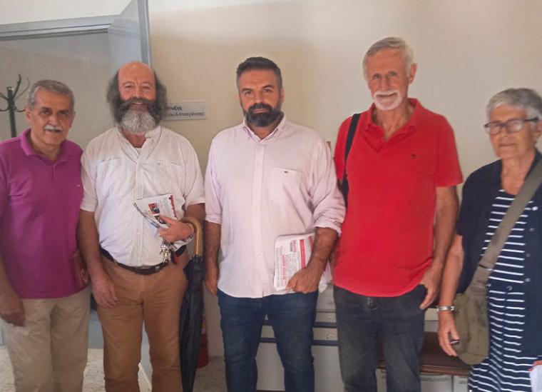 Σε εργαζόμενους στην Περιφερειακή Ενότητα και στο Δήμο Καλαμάτας ο Νίκος Κουτουμάνος