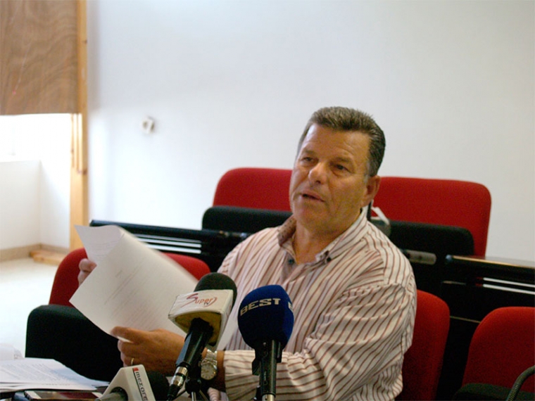 Ο δήμαρχος Μεσσήνης αποκαθιστά οικογενειακώς οικεία του πρόσωπα, υποστηρίζει ο Στ. Αναστασόπουλος
