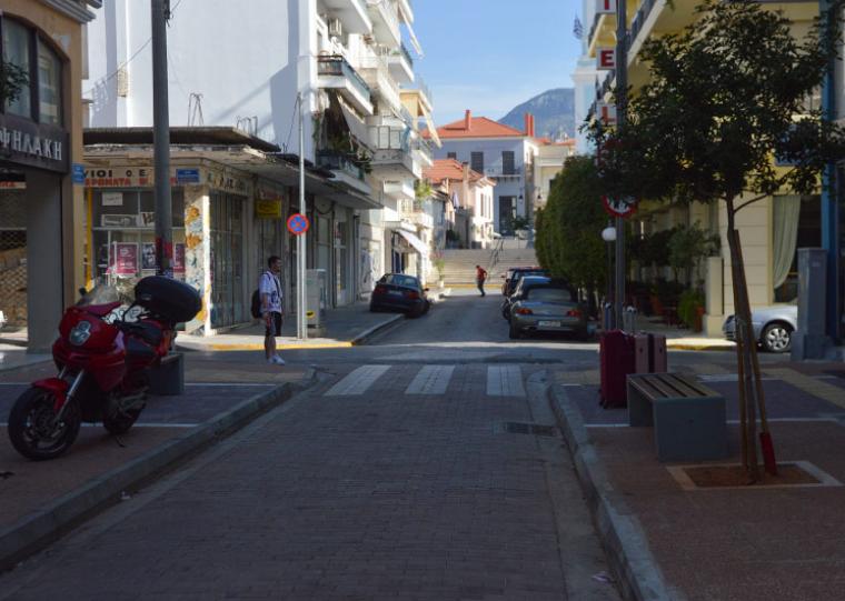 Άλλο ένα έργο στο κέντρο της Καλαμάτας μένει ανολοκλήρωτο - Ανάπλαση οδού Κολοκοτρώνη